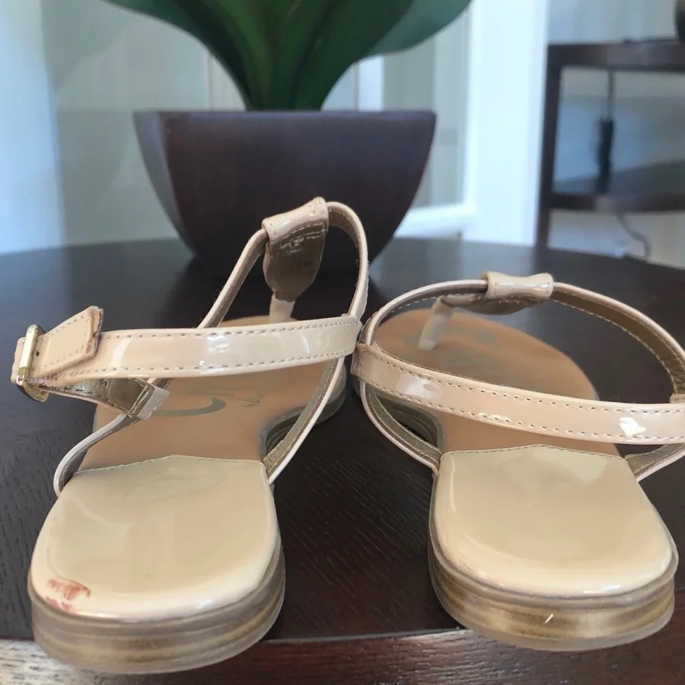 Circus by Sam Edelman Cayden nude patent T strap sandal shoes size 6